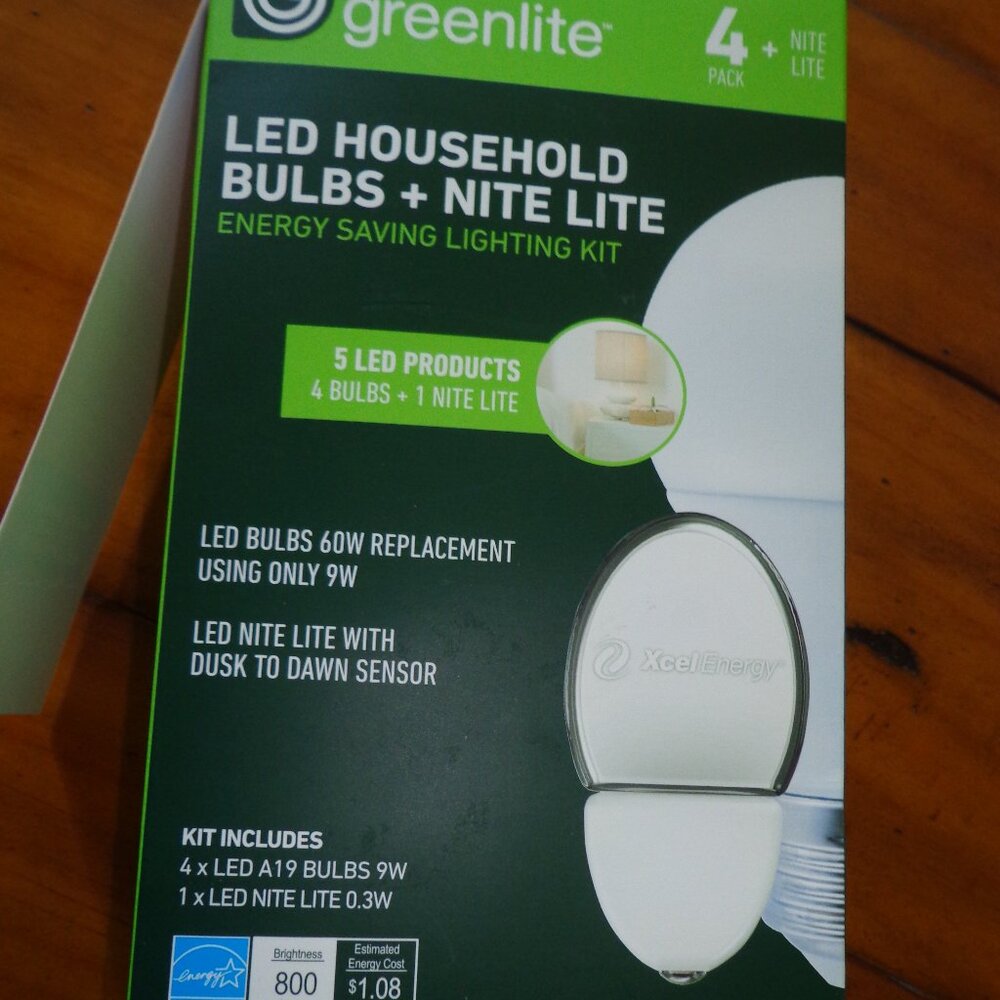 NEW LED HOUSEHOLD BULBS + NITE LITE ENERGY SAVING LIGHTING KIT